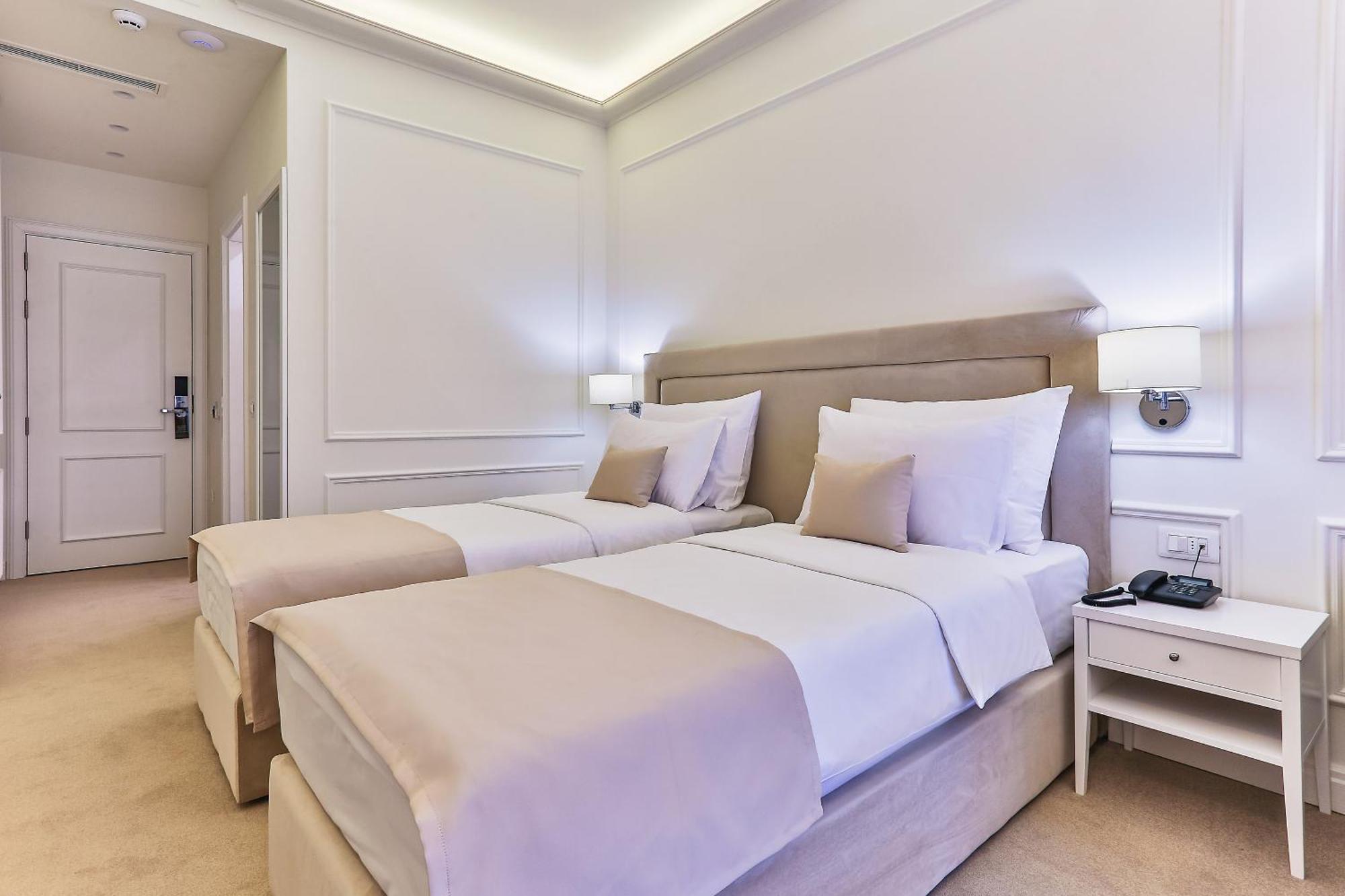 Hotel Eden Budva Buitenkant foto
